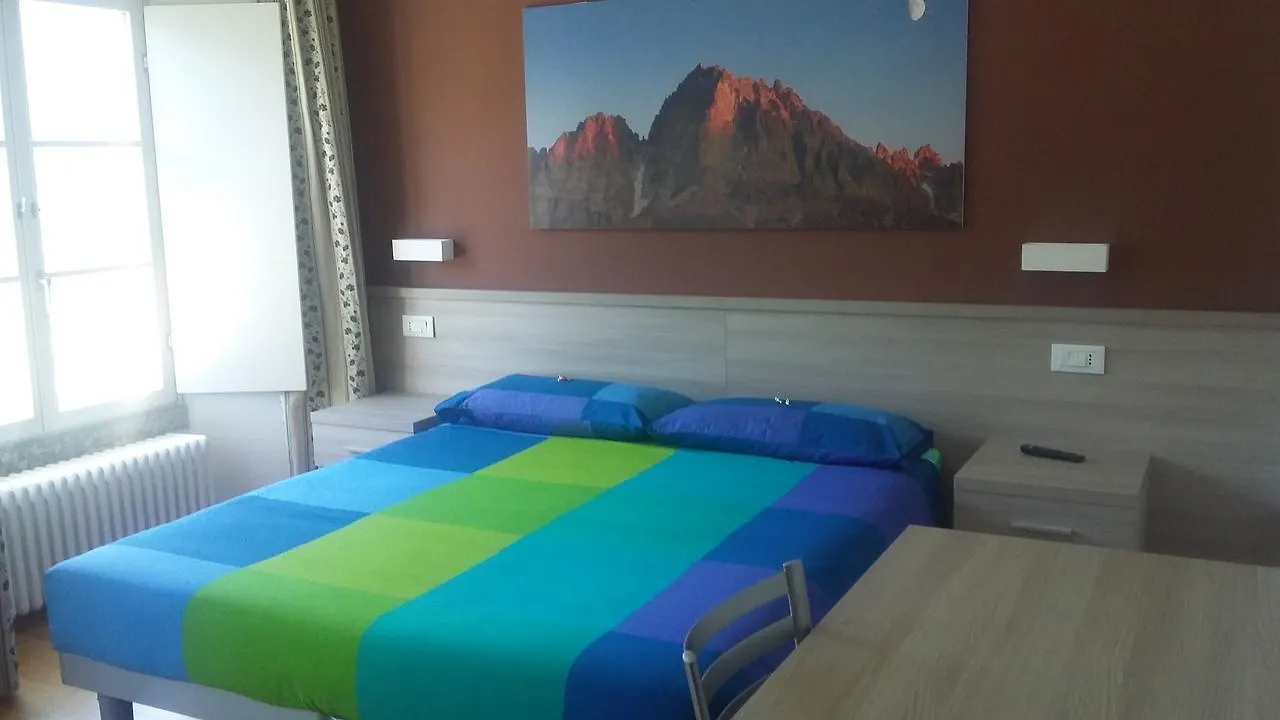 La Vecchia Scuola Bed and Breakfast Villa d'Allegno 0*,